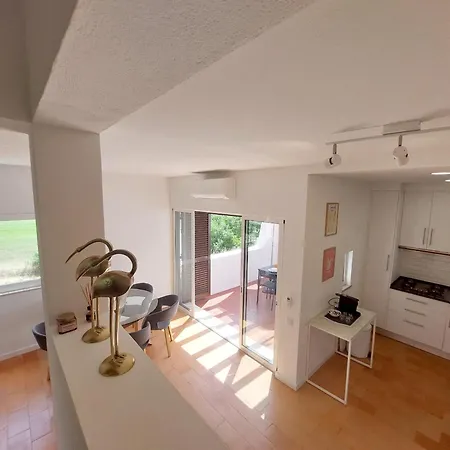 V2 - 12 Holiday home *