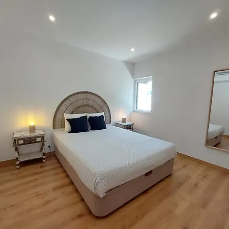V2 - 12 Holiday home